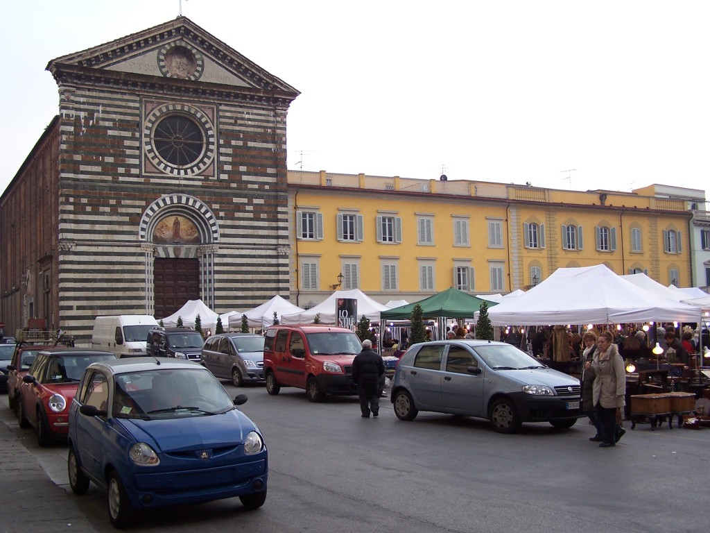 Chiesa di San Francesco i market