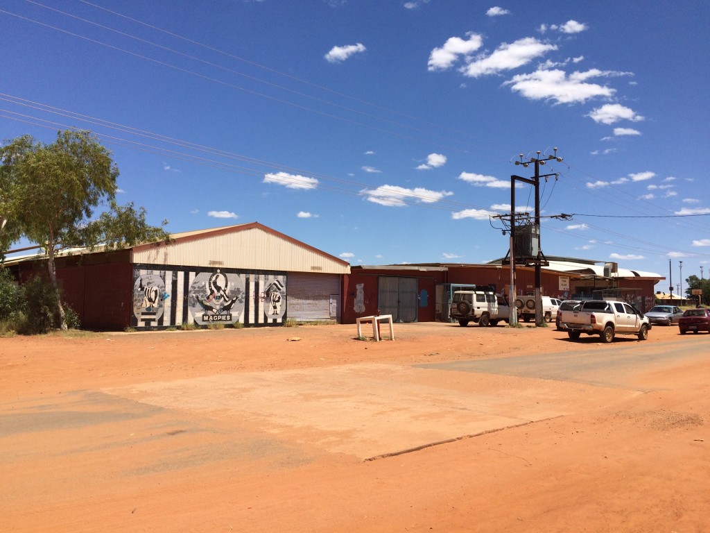 Yuendumu Big Shop - with very big prices